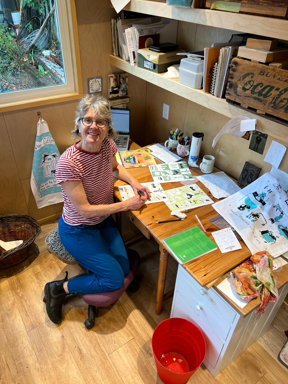 
                  
                    Tea Towel - 8 things to know about pickleball (also available in red!)
                  
                